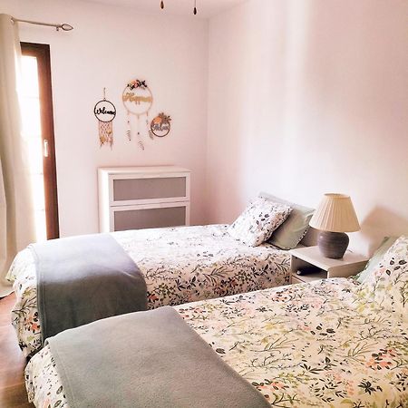 Valencia Beach Room With Private Bathroom Coliving Port Saplaya Extérieur photo