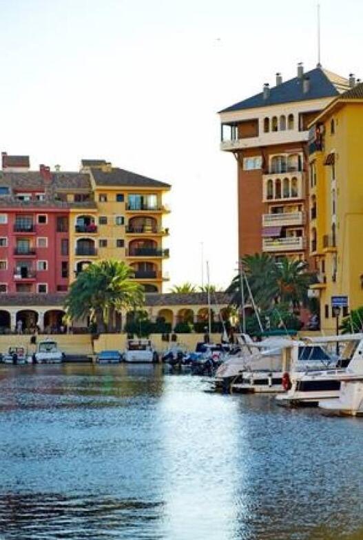 Valencia Beach Room With Private Bathroom Coliving Port Saplaya Extérieur photo
